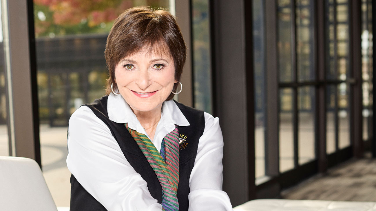 Jeanne_Beker-ALT-Headshot-Mar2024-WEB